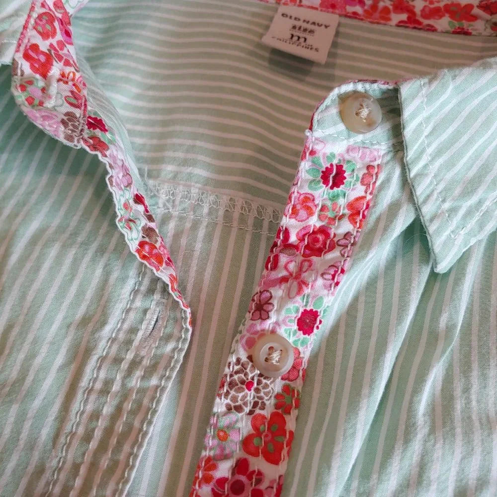 Old Navy | Light Green Oxford Stripe Shirt with Floral Trim Casual Button | M